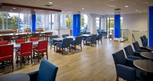 Foto de la galería de Holiday Inn Express Windsor Waterfront, an IHG Hotel en Windsor