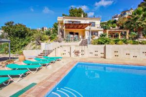 Piscina de la sau aproape de Dos Soles - sea view holiday home with private pool in Costa Blanca