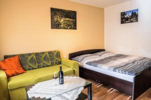 Postel nebo postele na pokoji v ubytování Ubytování ve Vinařství Medek | Medek House & Winery