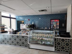 Снимка в галерията на Holiday Inn Miami International Airport by IHG в Маями
