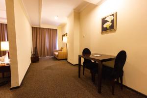 Harmoni One Convention Hotel And Service Apartments Pusat Kota Batam Harga Terbaru 2021