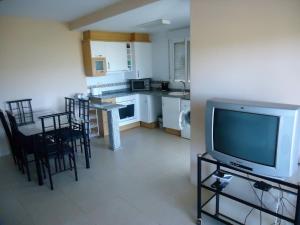 A kitchen or kitchenette at Caleta II LEK