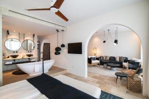 Gallery image of Villa Chinka by Astor Garden Hotel - Adults Only in St. St. Constantine and Helena +25 photos