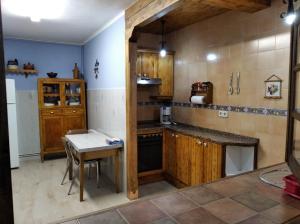 Dapur atau dapur kecil di Casa Rural La Coja