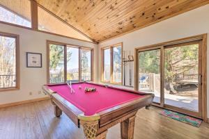 Gallery image of Smoky Mountain Escape with Large Deck and Game Room! in Waynesville