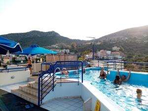 The swimming pool at or close to Heliotopos Apartments