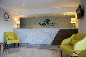Posezení v ubytování Country Hotel & Suites + 37 fotografií