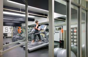 Fitness centrum a/nebo fitness zařízení v ubytování Hyatt Regency Miami