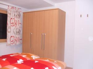 Postel nebo postele na pokoji v ubytování apArtment kAtrin & gerhArd