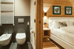Koupelna v ubytování FIORI Dolomites Experience Hotel