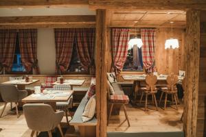 Restaurace v ubytování FIORI Dolomites Experience Hotel