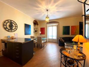 A seating area at Vittoria Suite Milano