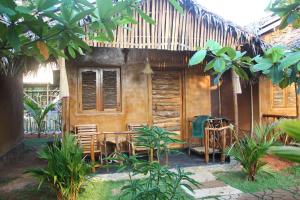Taman di luar Nature Beach Huts