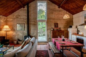 Χώρος καθιστικού στο Quinta das Lamas - Oak Tree House