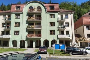 Budova, v ktorej sa apartmán nachádza