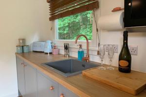 Gallery image of Highland HotTub Retreat, on NC500 in Inverness