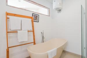 Gallery image of Home 21 Bali in Sanur