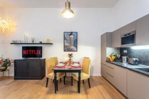 Dapur atau dapur kecil di A Prague Apartments - Lesser Town