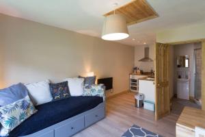 Η κουζίνα ή μικρή κουζίνα στο Bristol Little House