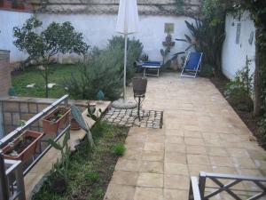 A garden outside Appartamento Vivaldi