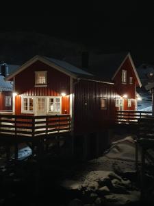 Seaview cabin Reine, Lofoten during the winter