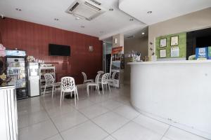 TV a/nebo společenská místnost v ubytování COOP HOTEL PUTRAJAYA & CYBERJAYA