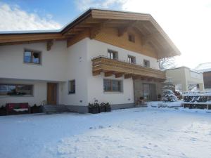 Alpine Active Weitgasser during the winter