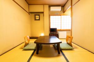 Posezení v ubytování Yamadaya Ryokan