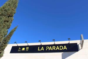 Certyfikat, podpis lub inny dokument wystawiony w obiekcie Hotel La Parada