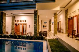 Piscina di The Puncak Santhi Inn o nelle vicinanze