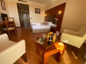 Nápoje v ubytování Hotel Montera Plaza