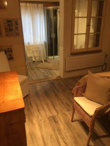 Posezení v ubytování B&B Bären