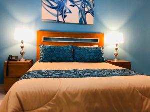Postel nebo postele na pokoji v ubytování Dpravia Hotel SRL + 37 fotografií