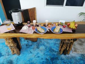 Comida no hotel ou em algum lugar perto