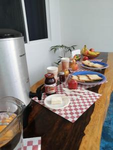 Comida no hotel ou em algum lugar perto