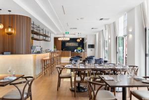 Restavracija oz. druge možnosti za prehrano v nastanitvi Legacy Airedale Hotel Auckland