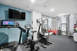 Fitnes oz. oprema za telovadbo v nastanitvi Legacy Airedale Hotel Auckland