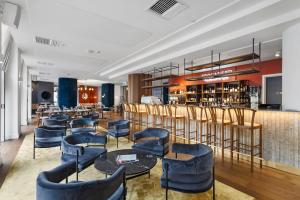 Predel za sedenje v nastanitvi Legacy Airedale Hotel Auckland