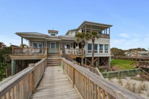 Gallery image of Charisma By The Sea in Folly Beach