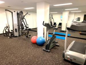 Fitness centrum a/nebo fitness zařízení v ubytování Corporate Living Accommodation Abbotsford