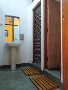 Salle de bains dans l'établissement Museu Mafalala B&B