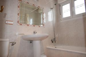 Hotel VIDA Ostra Marina, Sanxenxo – Updated 2022 Prices
