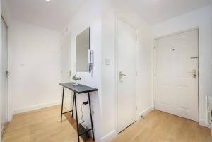 Suites by Rehoboth - The Hyde - London Zone 3