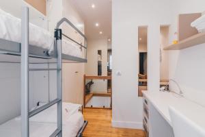 Kitchen o kitchenette sa Nerbioi apartment by People Rentals