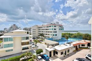 Gallery image of Solymar Condo Beach Resort by Casago in Cancún