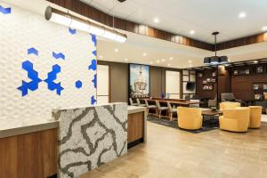 Posezení v ubytování Hyatt Place Waco - South + 37 fotografií