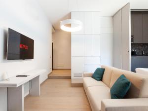 Кът за сядане в easyhomes-Duomo Suites & Apartments