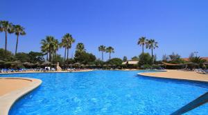 Gallery image of Garbi Cala Millor in Cala Millor