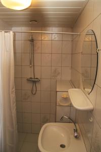 Koupelna v ubytování B&B Harskamp