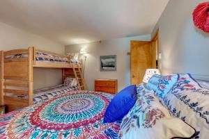 Poschodová posteľ alebo postele v izbe v ubytovaní La Bonte Leisure Beauty